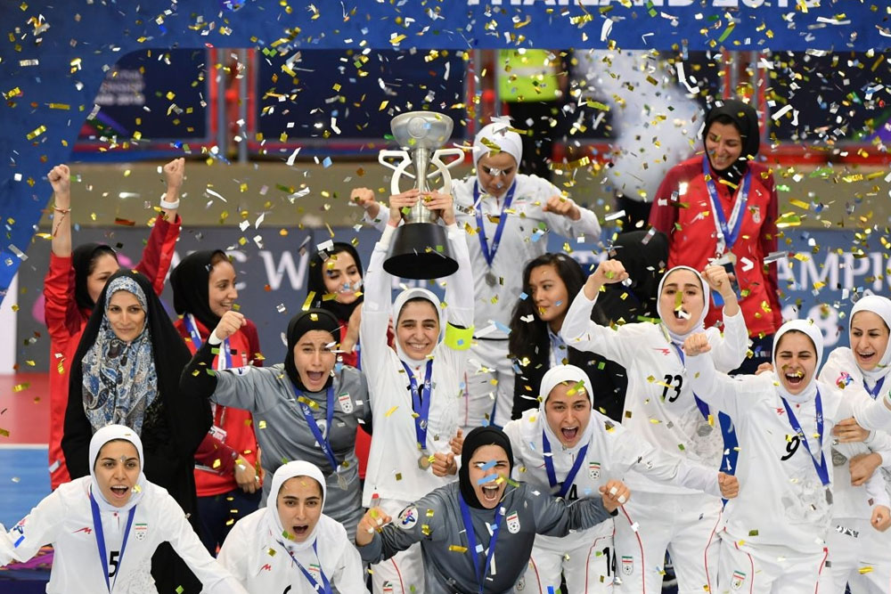 پوشش سر قهرمانی تیم ملی فوتسال بانوان ایران در رقابت‌های جام ملت‌های آسیا